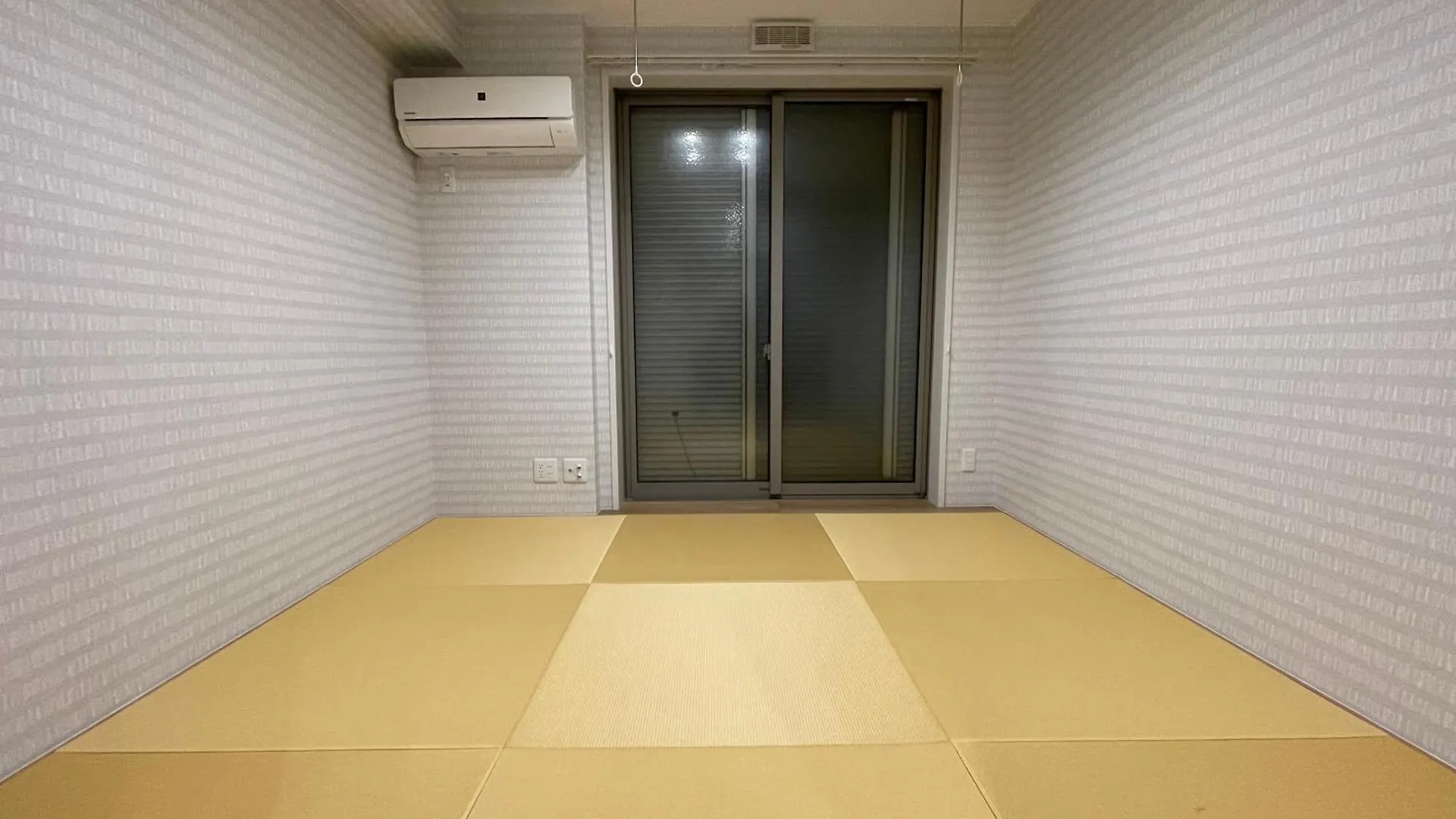 شقة 震雲マンション103 أوساكا